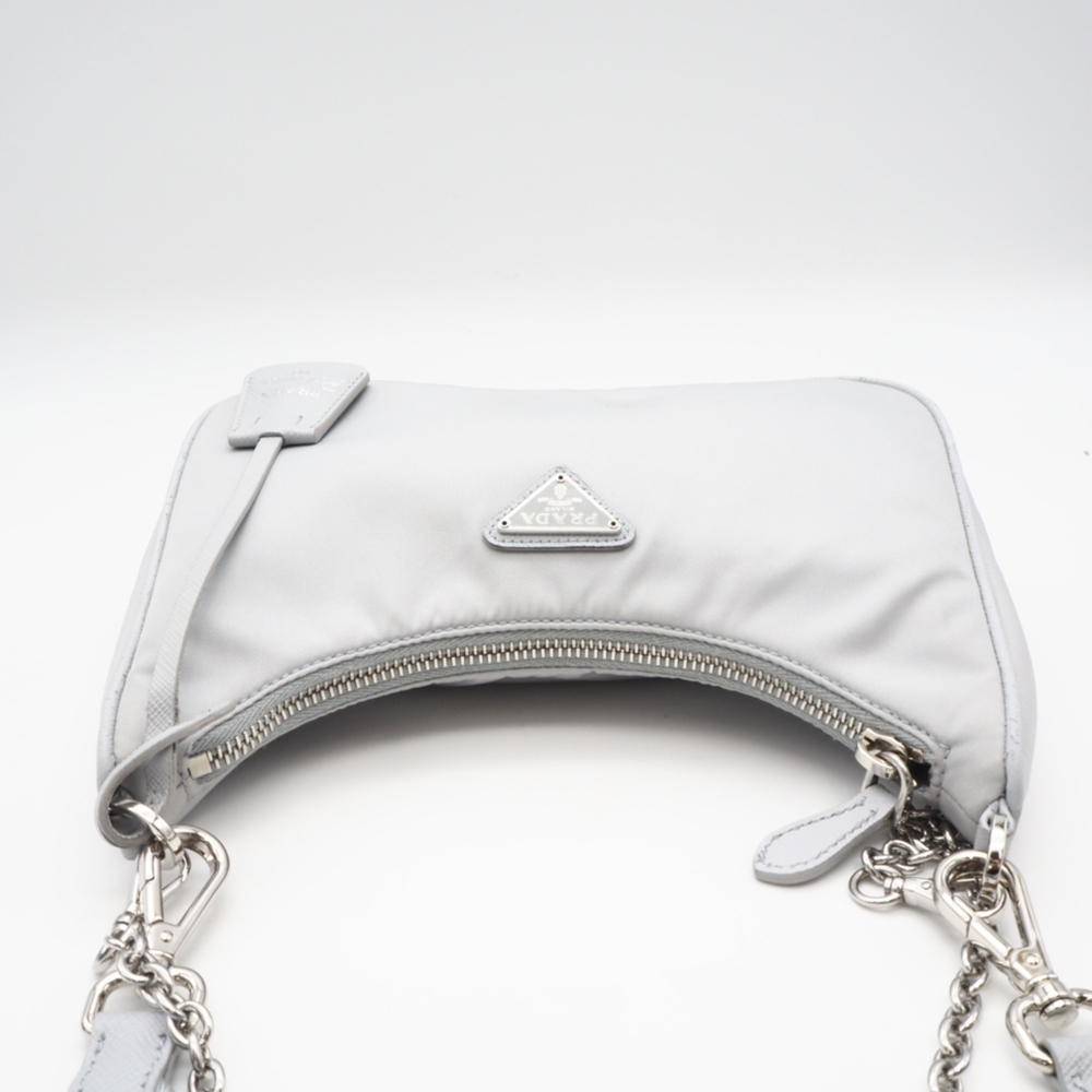 PRADA Bag - Picture 7 of 16